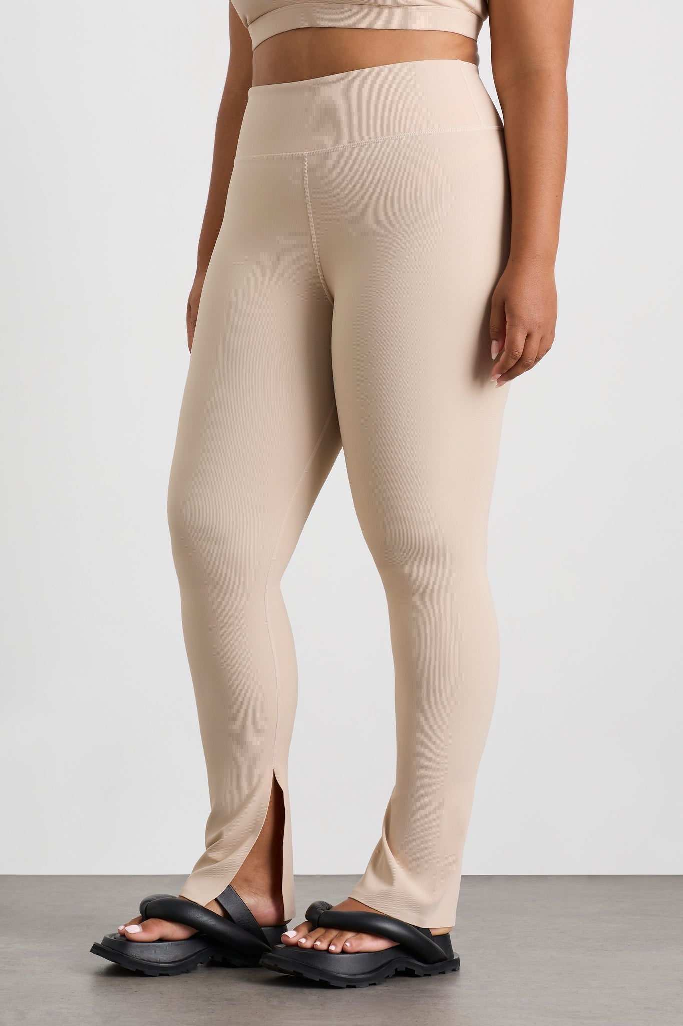 size: 16