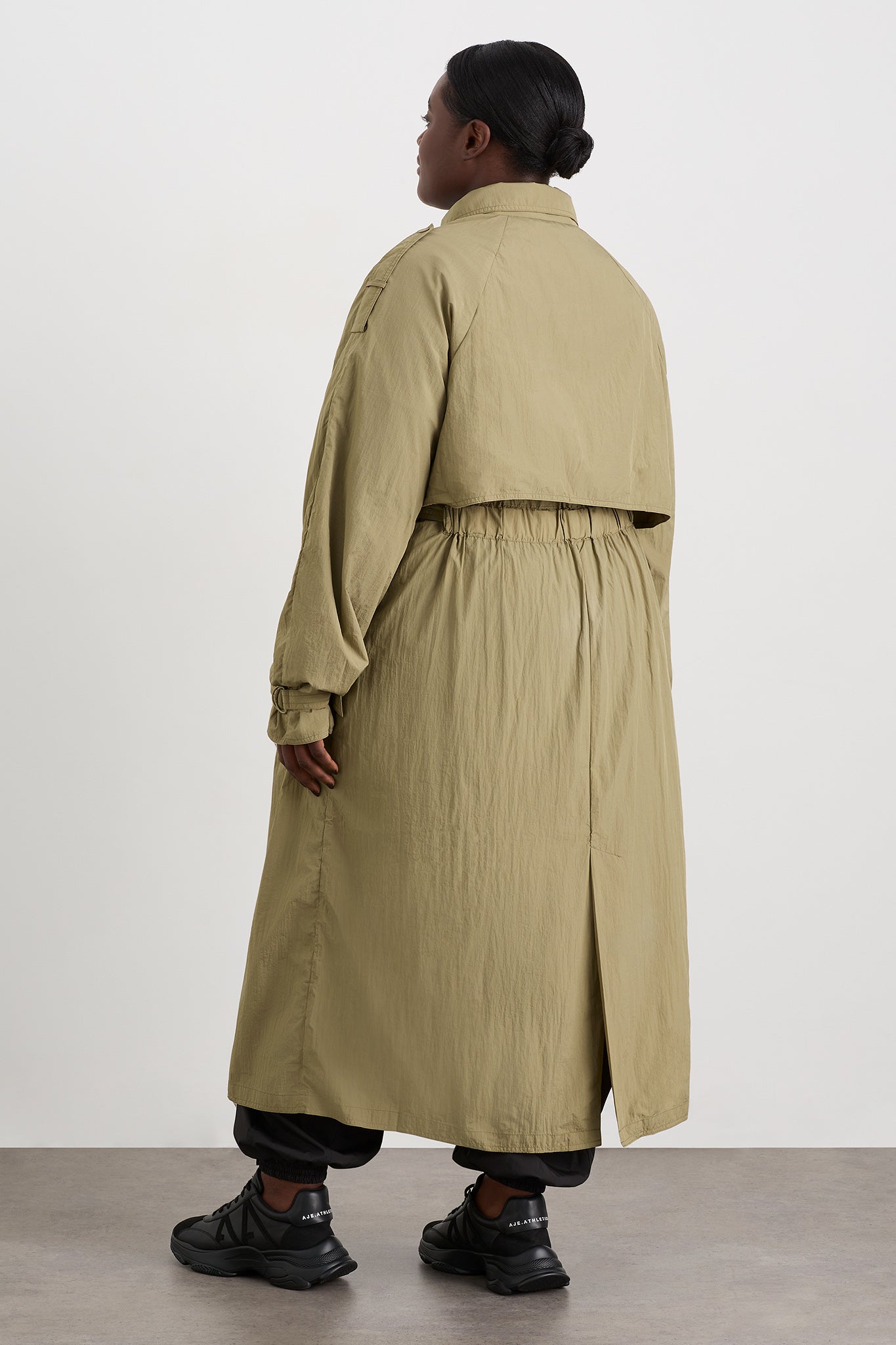 size: 16