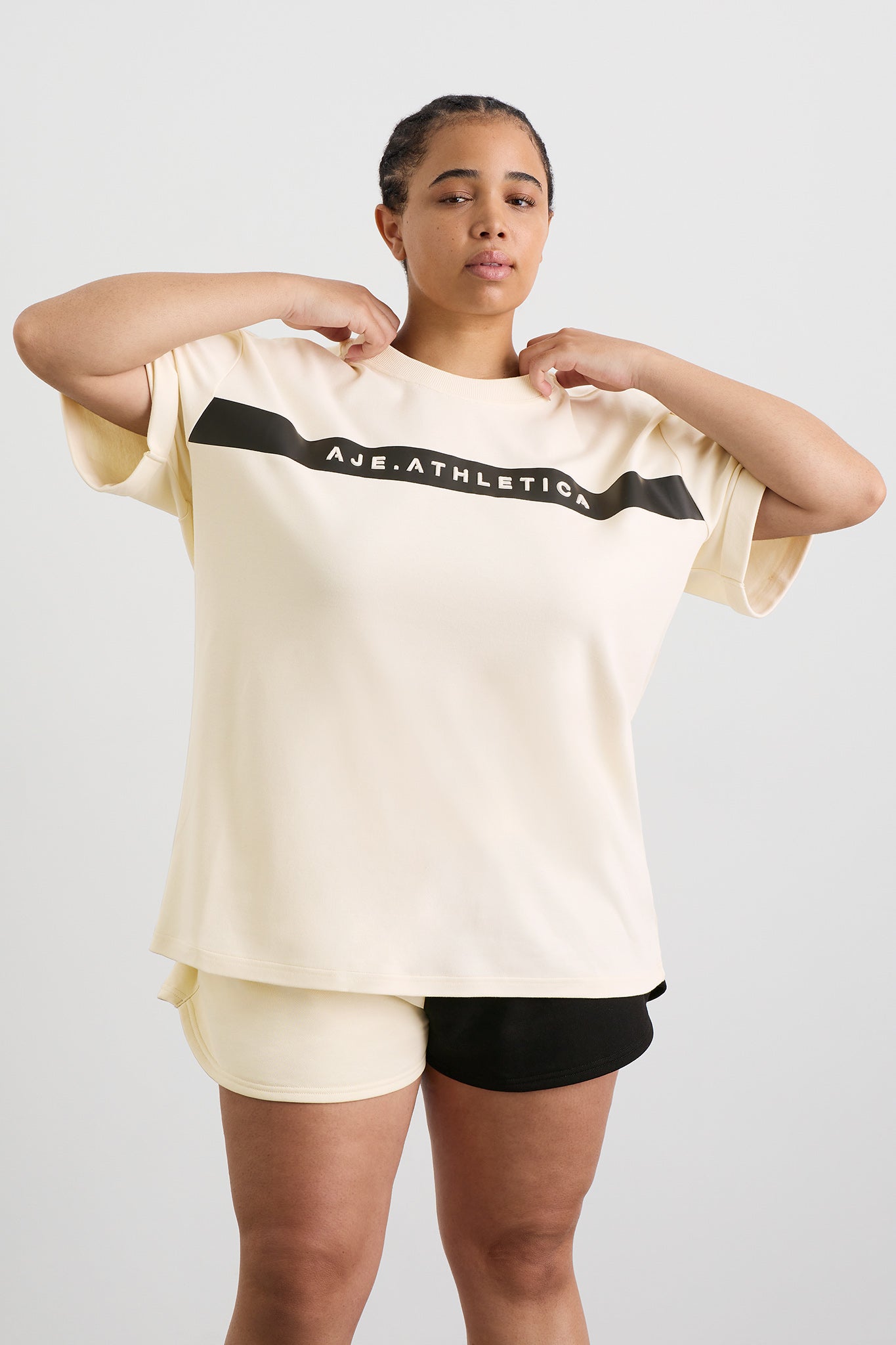 size: 16