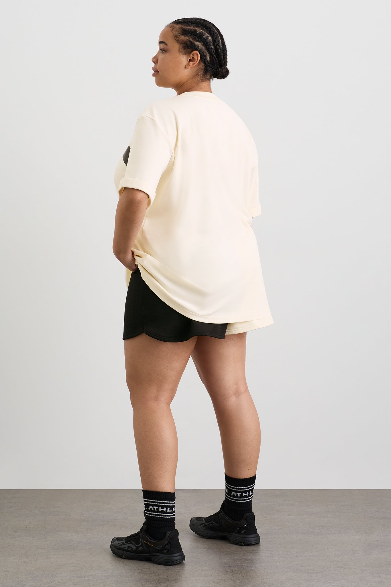 size: 16