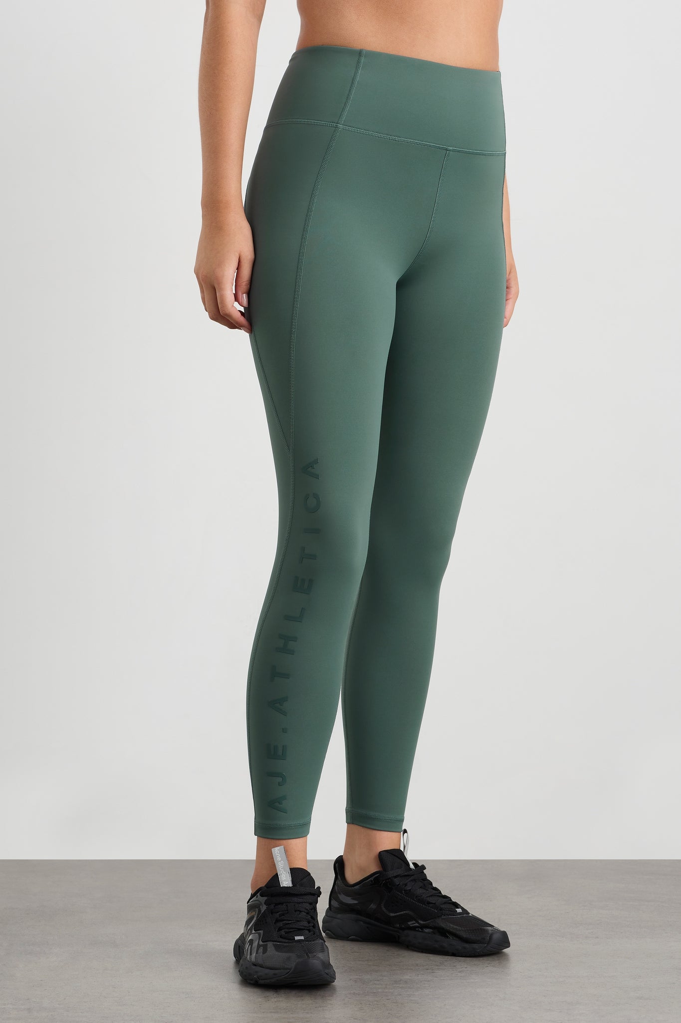 size: 12