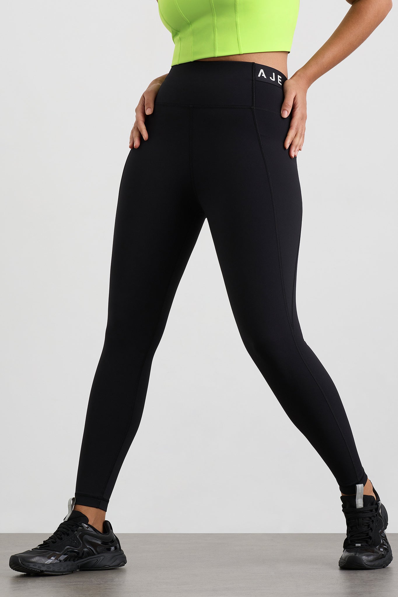 size: 12