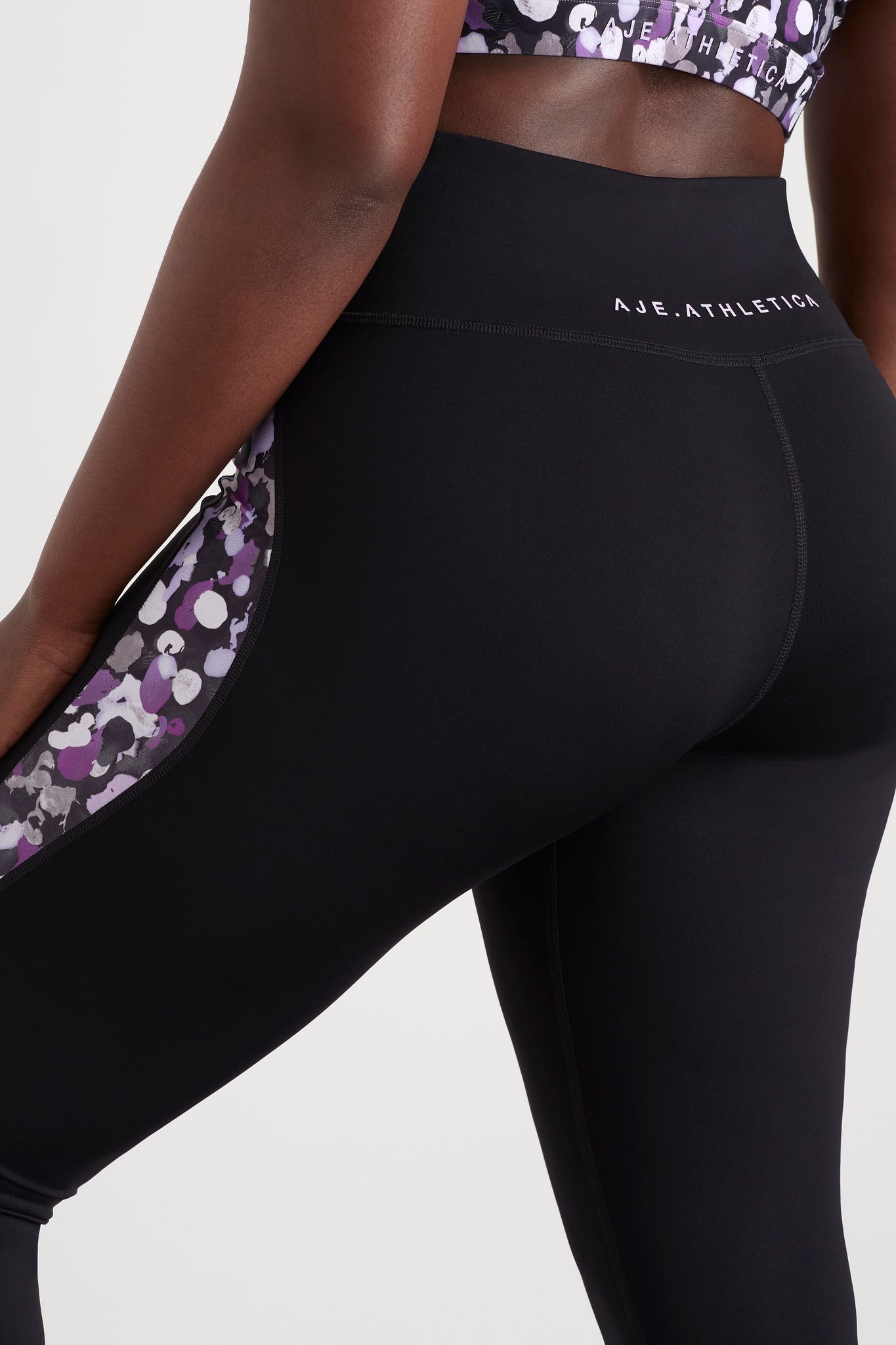 size: 12