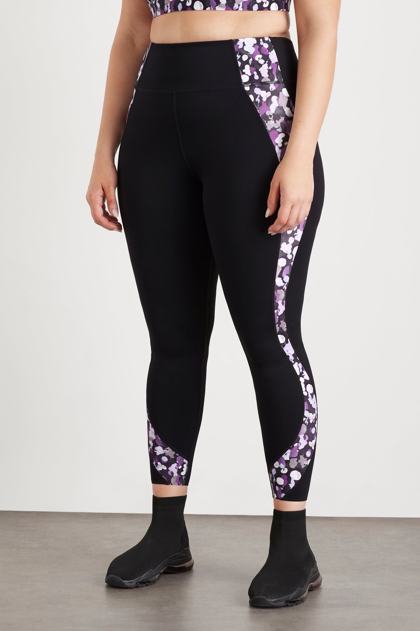 size: 16