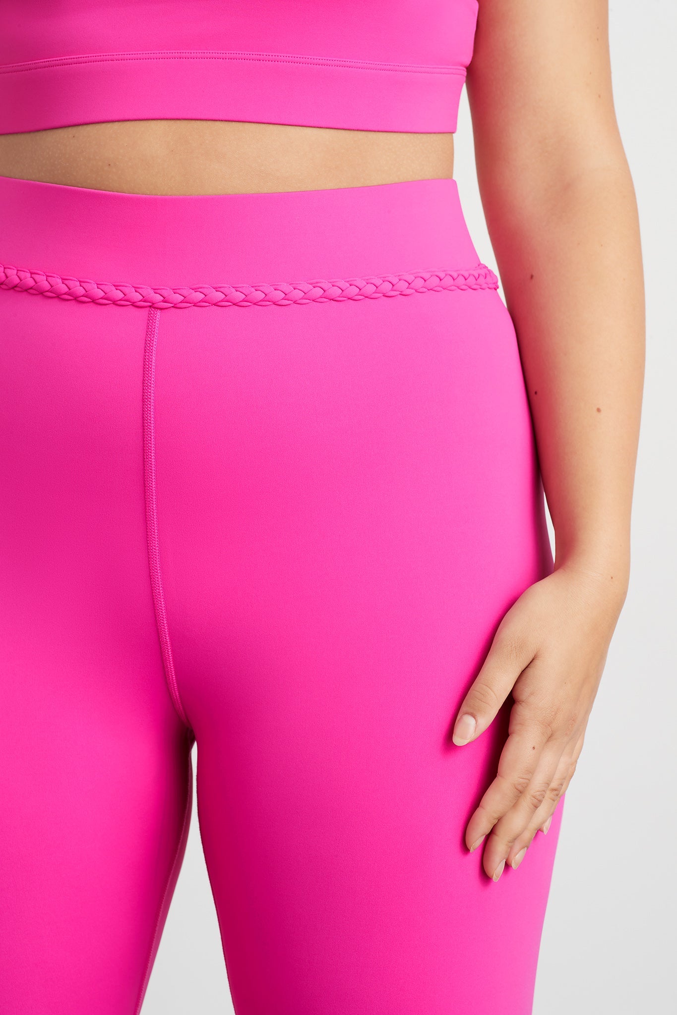 size: 16