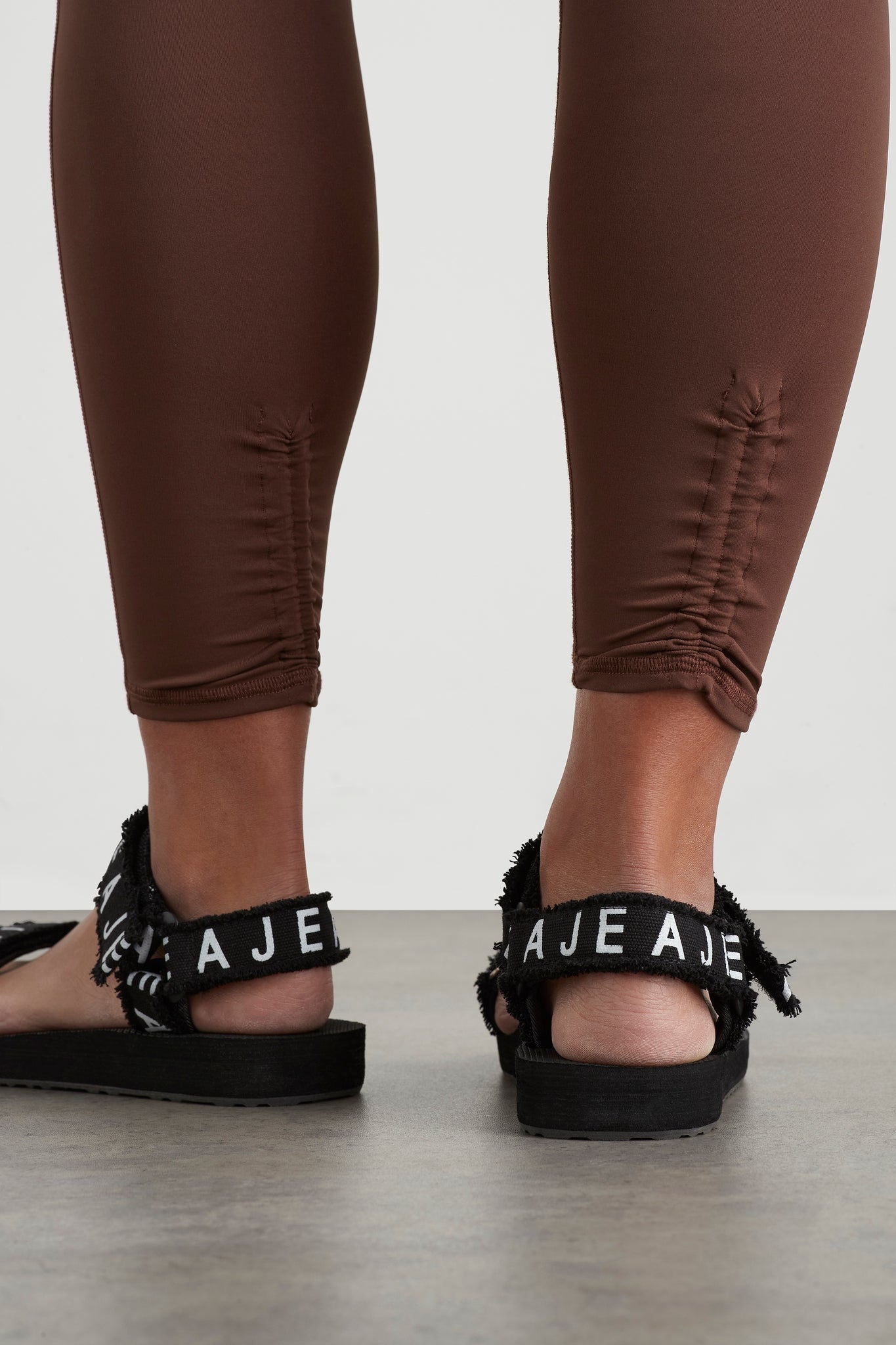 size: 12