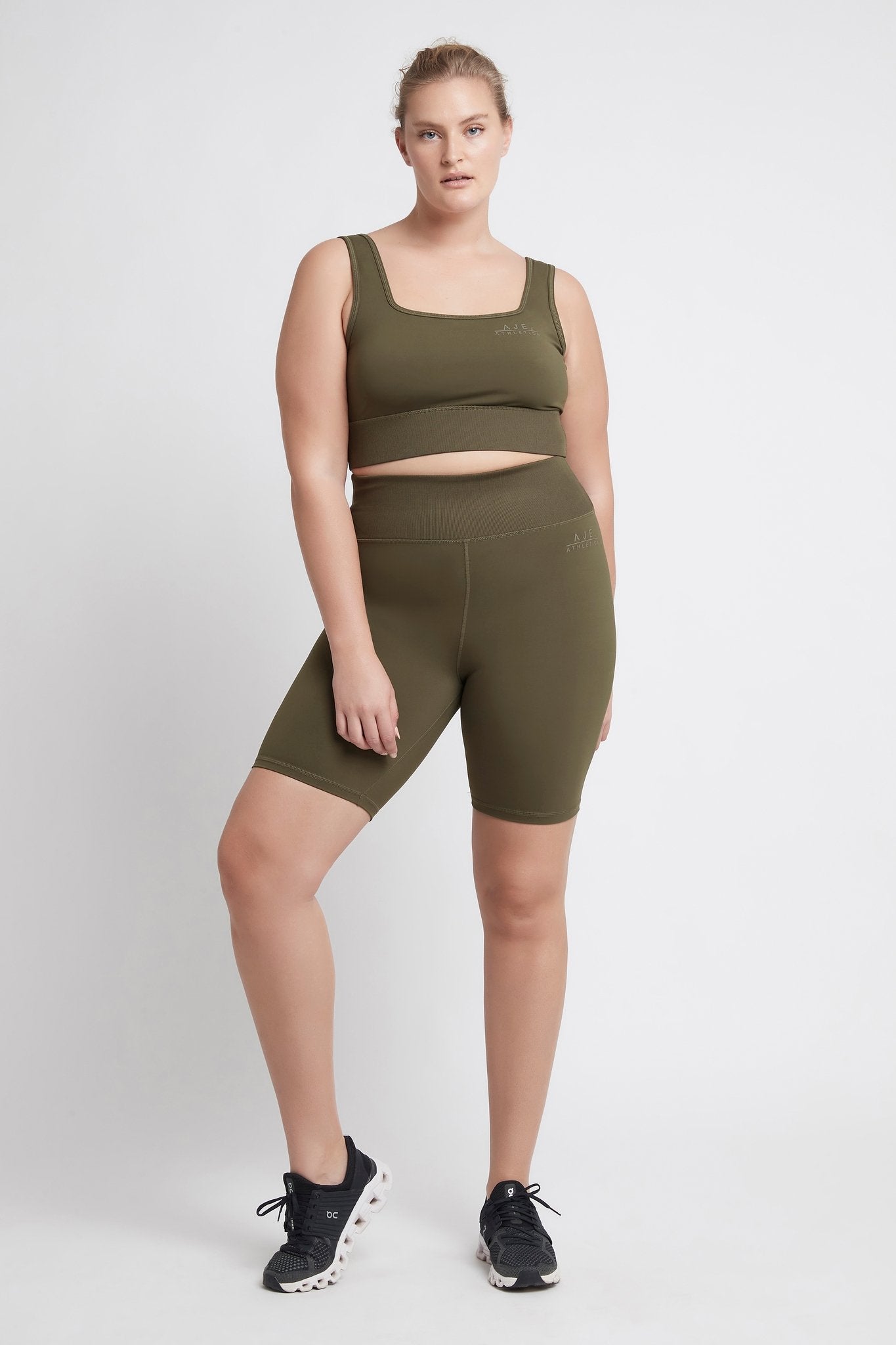 size: 16