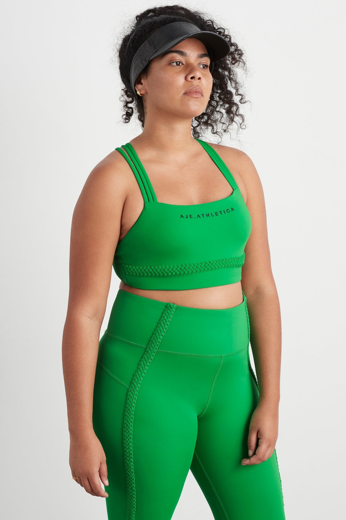 size: 16