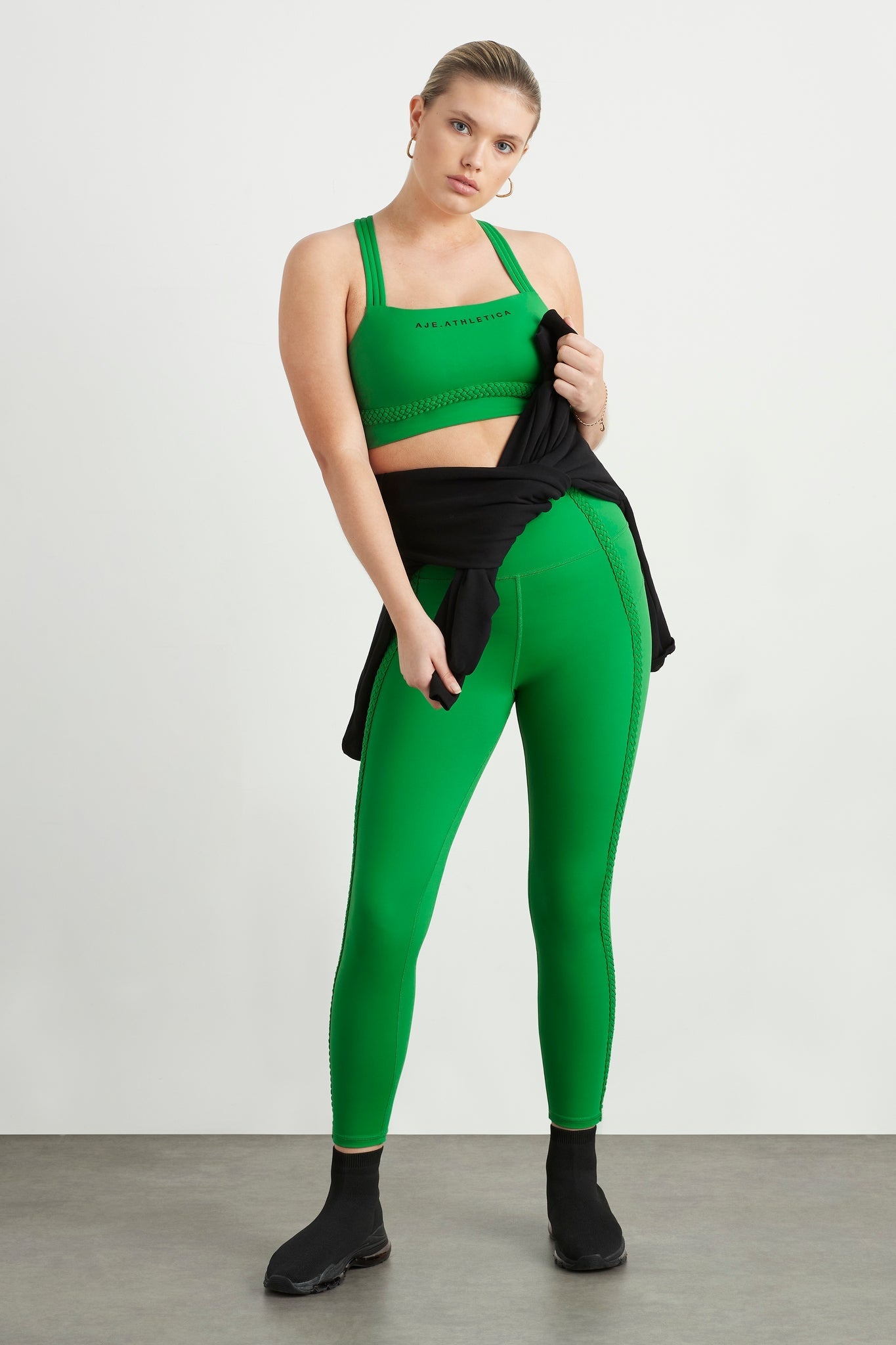 size: 12