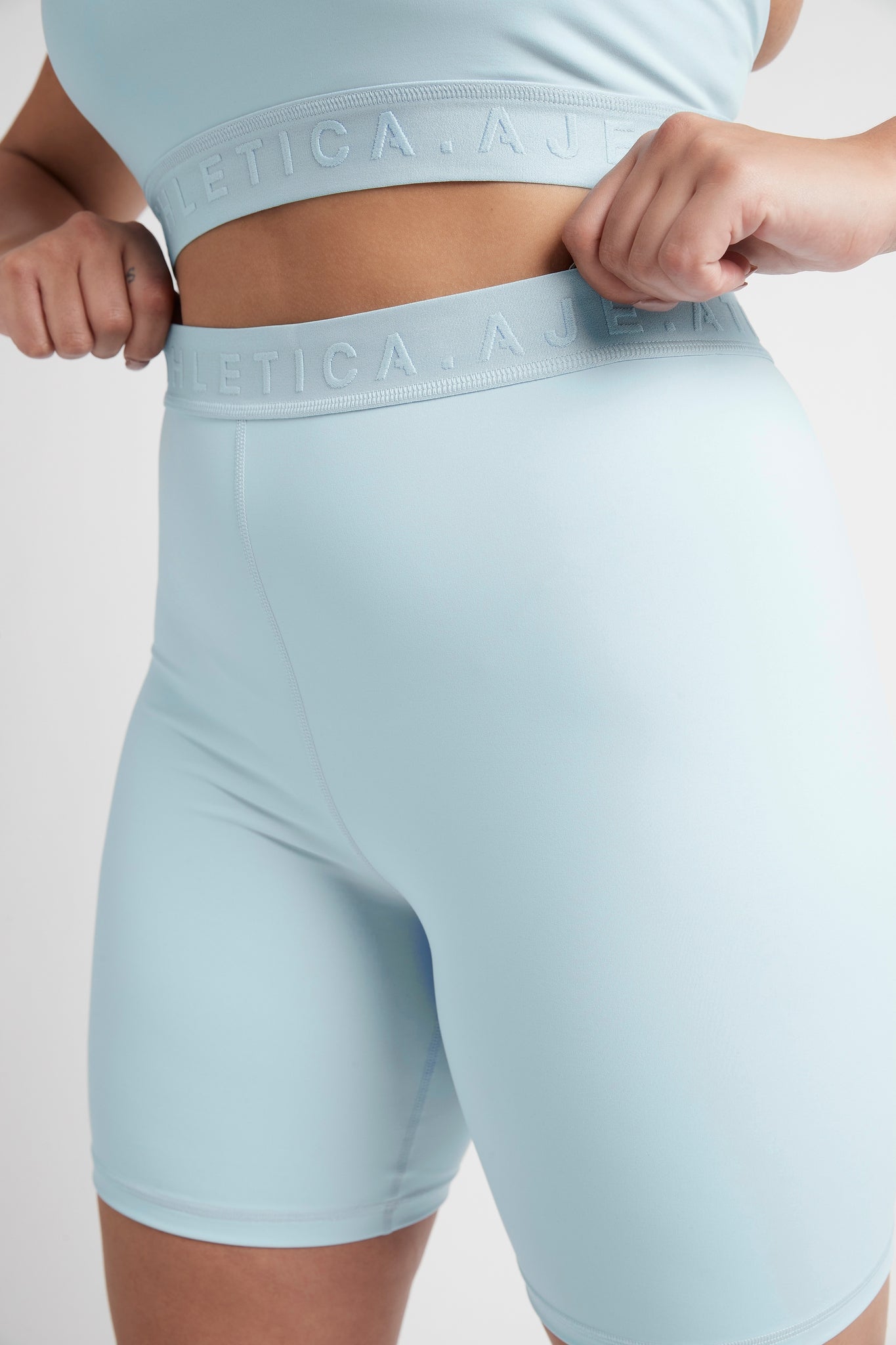 size: 16