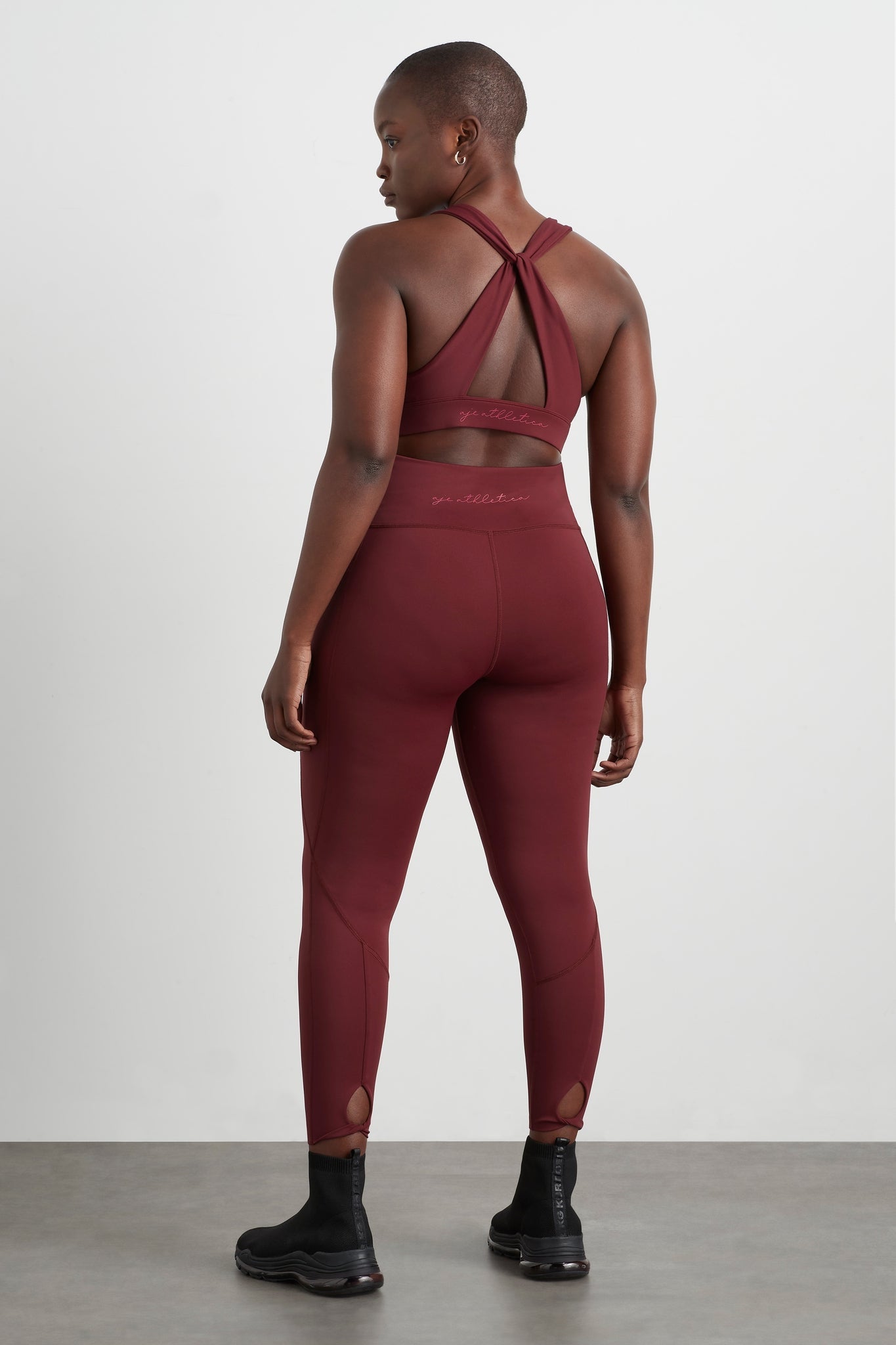 Size: 12