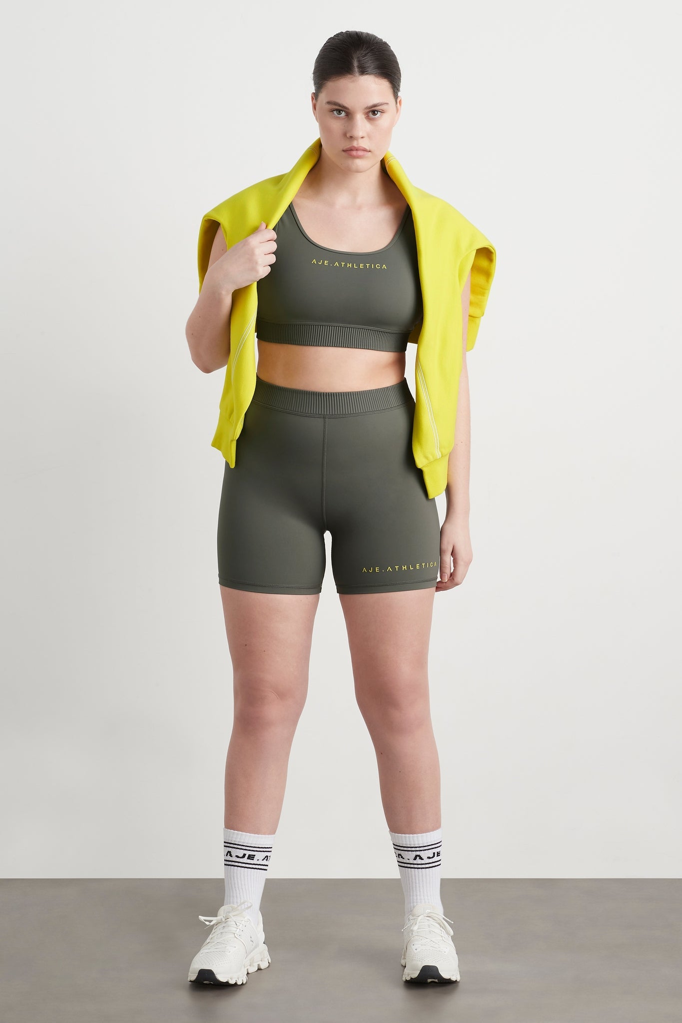 Size: 12