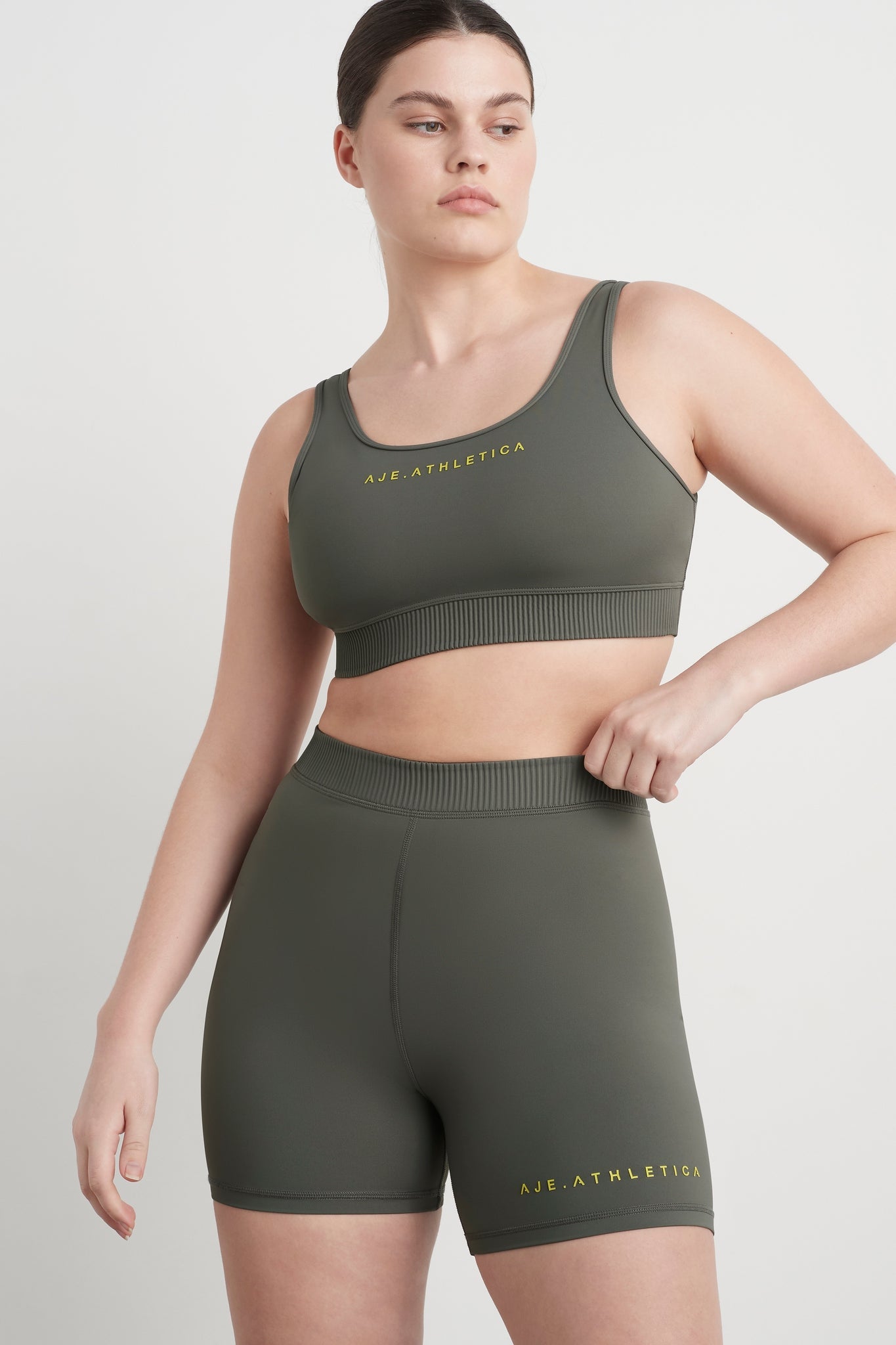 Size: 12, secondary-image