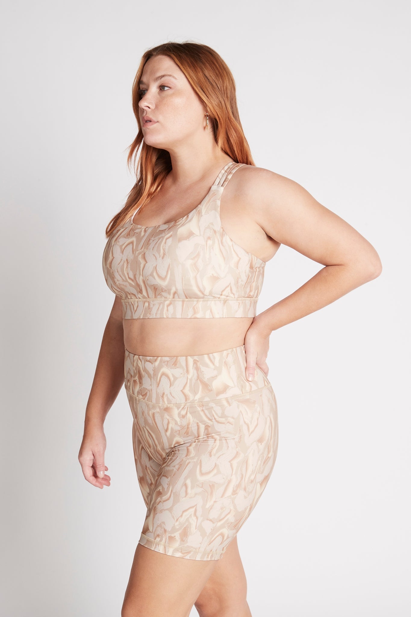 size: 16
