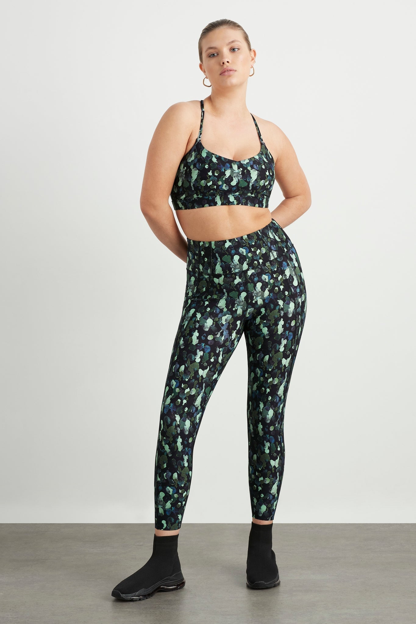size: 12